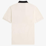 Polo con inserto ricamato M2421 560 FRED PERRY Ecru 