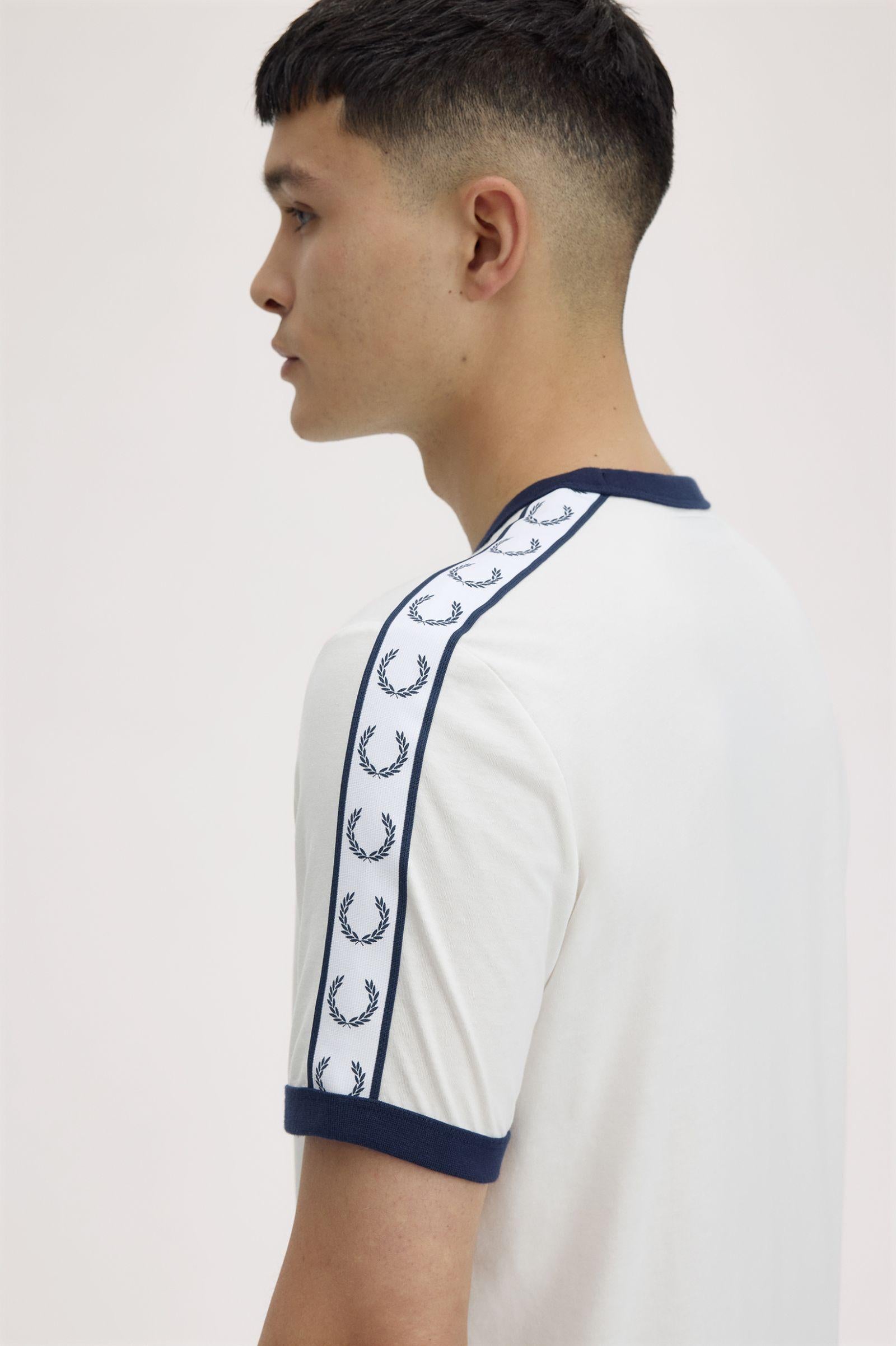 T-Shirt manica corta con fettuccia M4620 129 FRED PERRY Snow white 