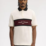 Polo con inserto ricamato M2421 560 FRED PERRY Ecru 