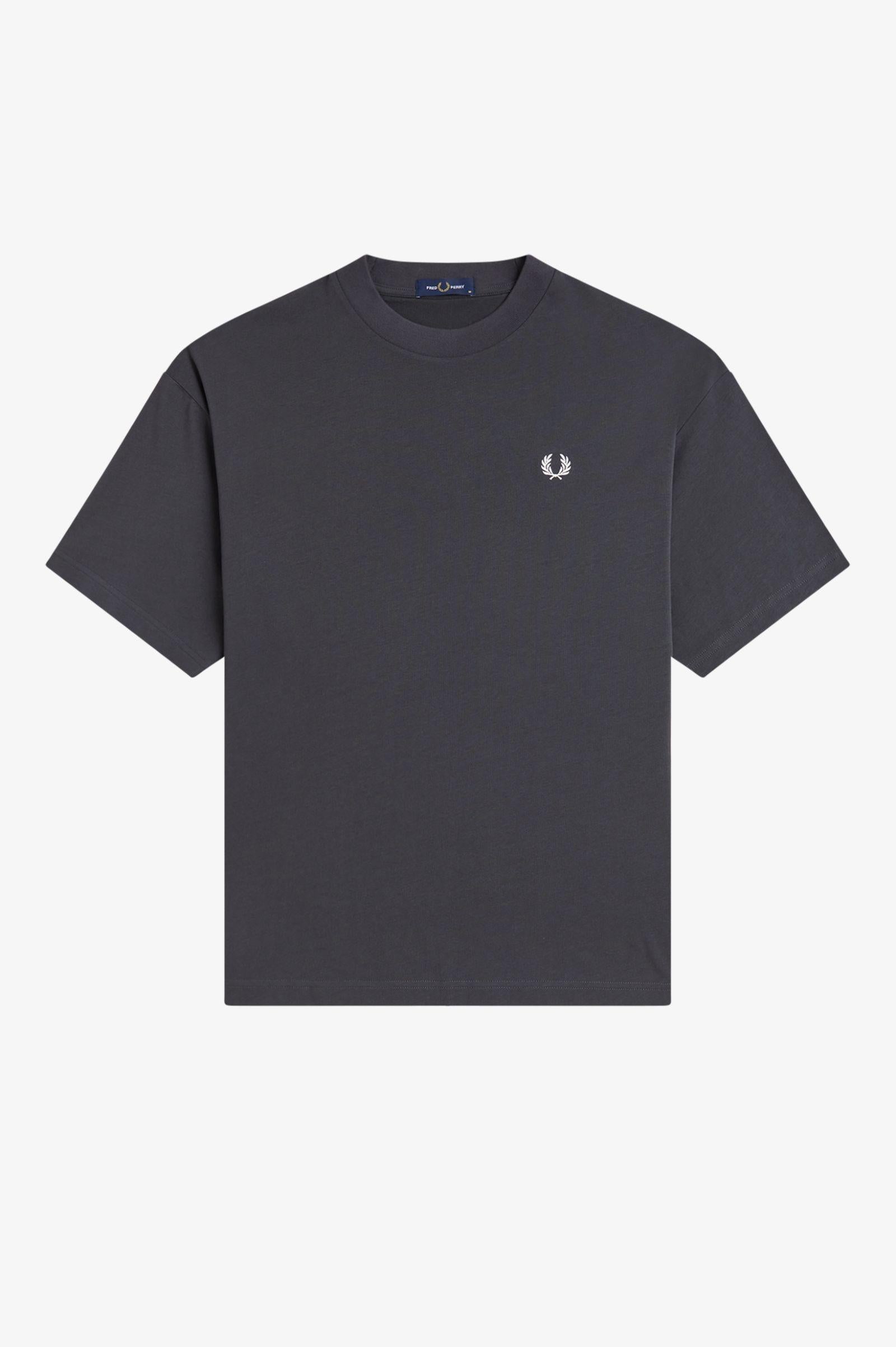 T-Shirt oversize manica corta M2474 297 FRED PERRY Anchor grey 