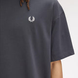 T-Shirt oversize manica corta M2474 297 FRED PERRY Anchor grey 